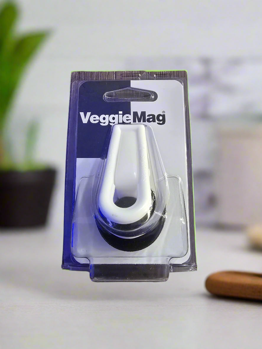magnetic clip to hold seaweed in aquarium